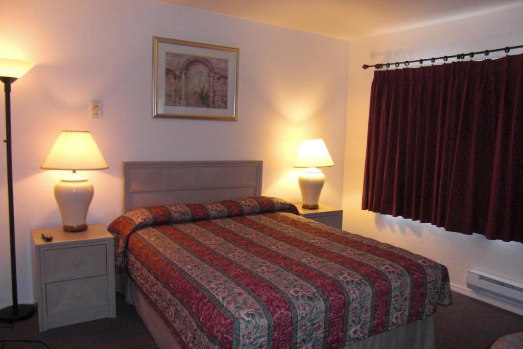 Front Street Inn Crescent City Zimmer foto